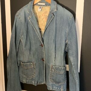 Women’s denim jacket
